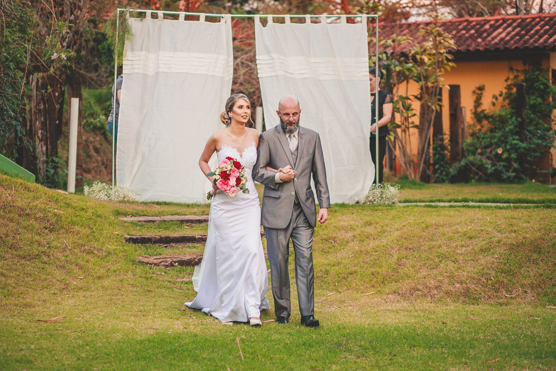 Foto O casamento de três famílias Foto O casamento de três famílias - Imagem 94